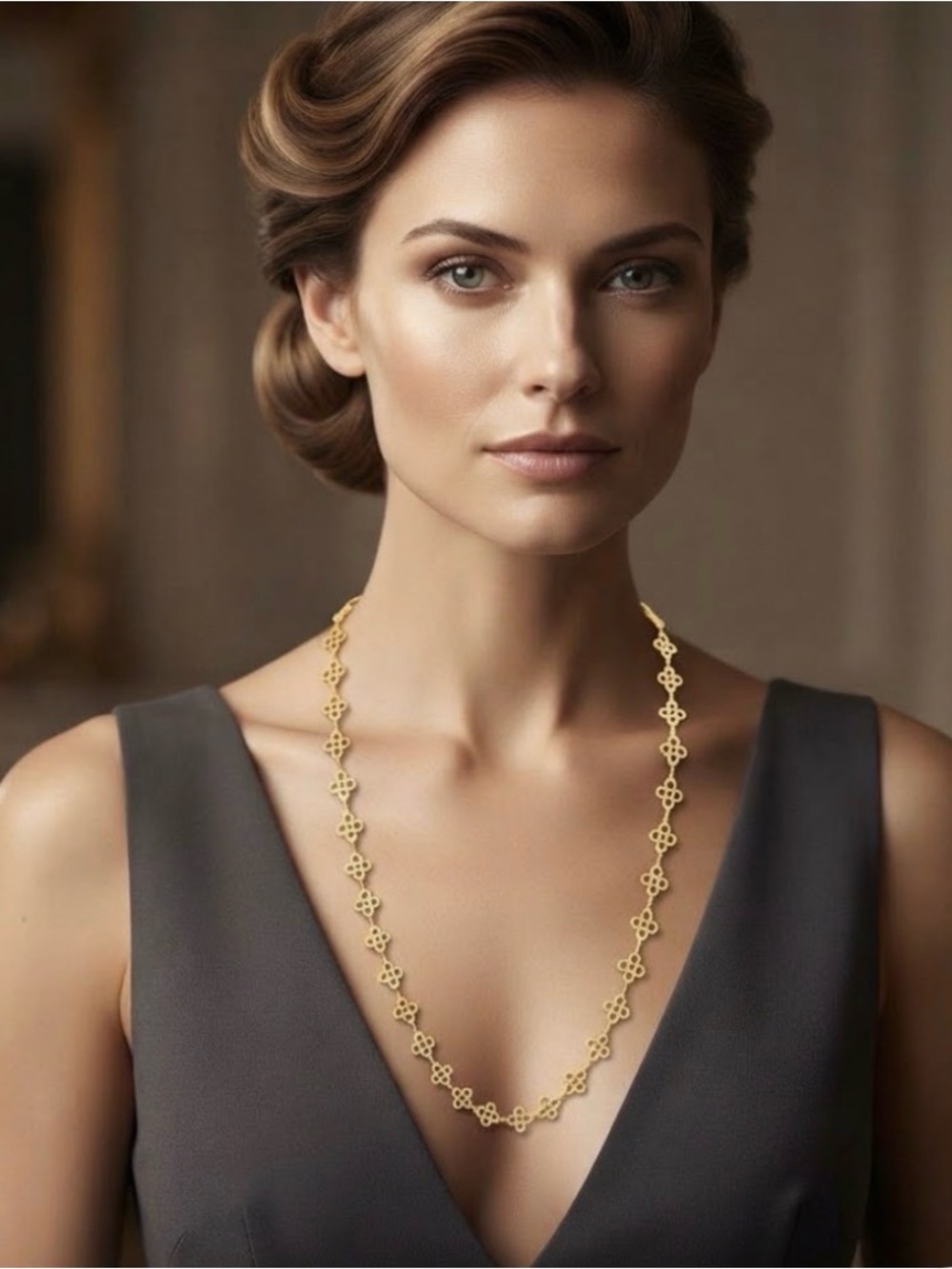 TORY BURCH IN 18K GOLD PLATED OVER BRASS WITH A DOUBLE T CHARM NECKLACE.
